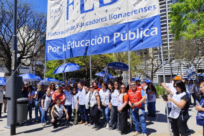 Sin acuerdo, docentes van al paro y se complica el inicio de clases