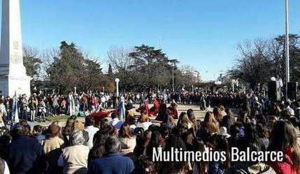 Se desarrolló el acto oficial por el Día de la Bandera | Noticias ...