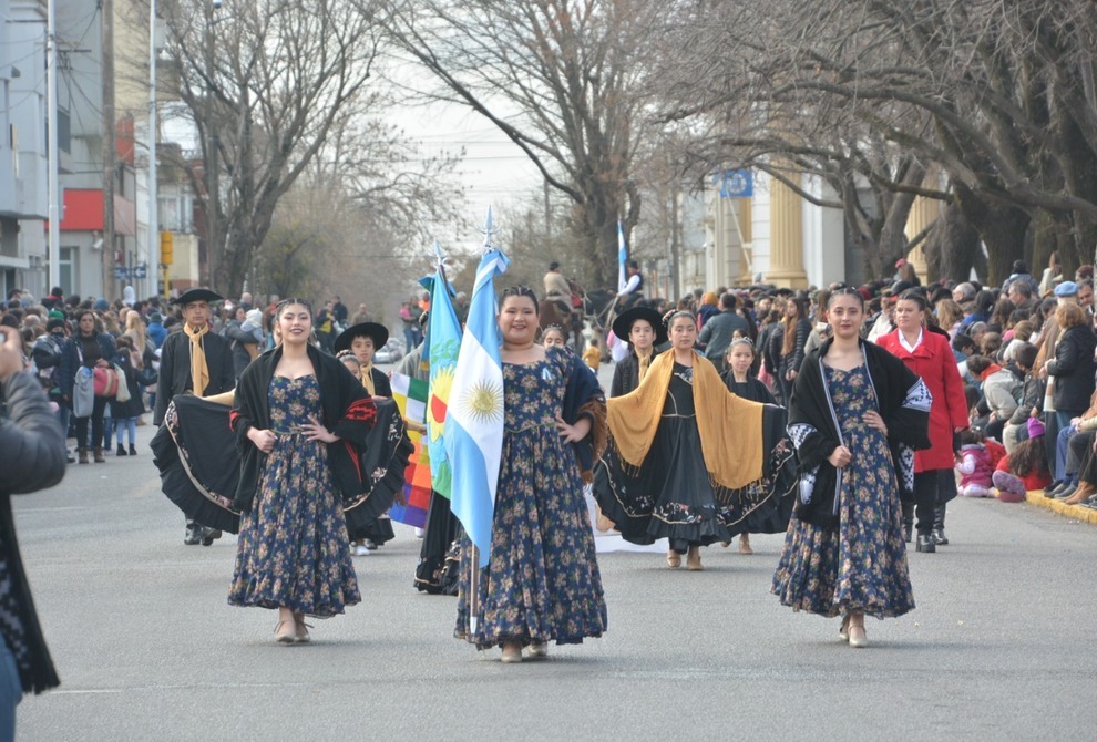 Se suspendió el desfile por el 9 de julio | Noticias | Diario La Vanguardia