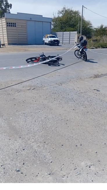 Choque entre un auto y una moto en el cruce de 107 y 16 | Noticias ...